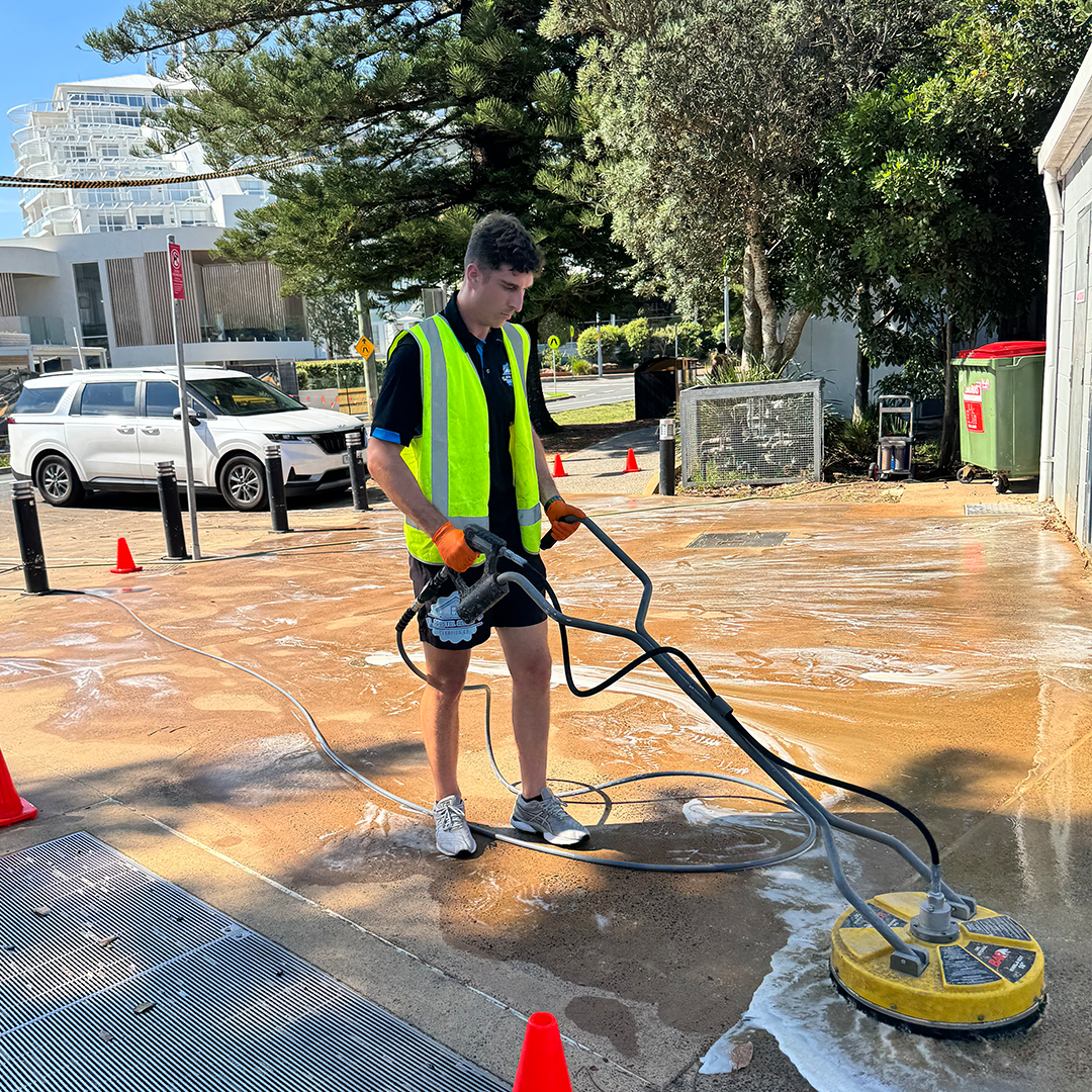 1080 x 1080 surface cleaner